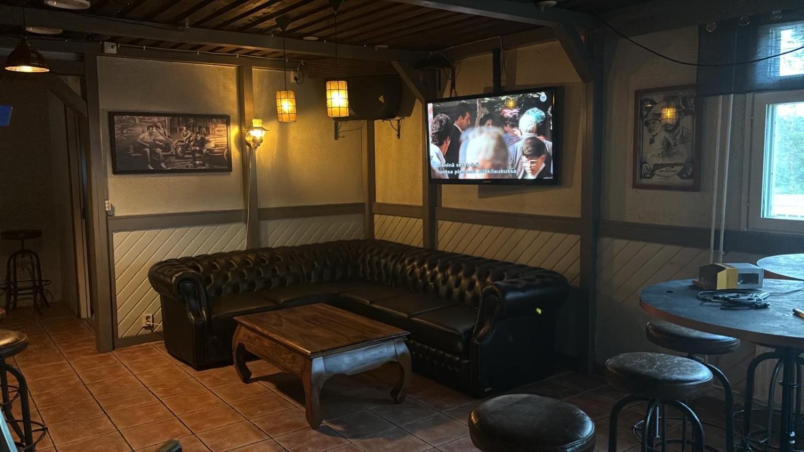 Hotelli Ravintola Tiilikka Rautavaara Buitenkant foto