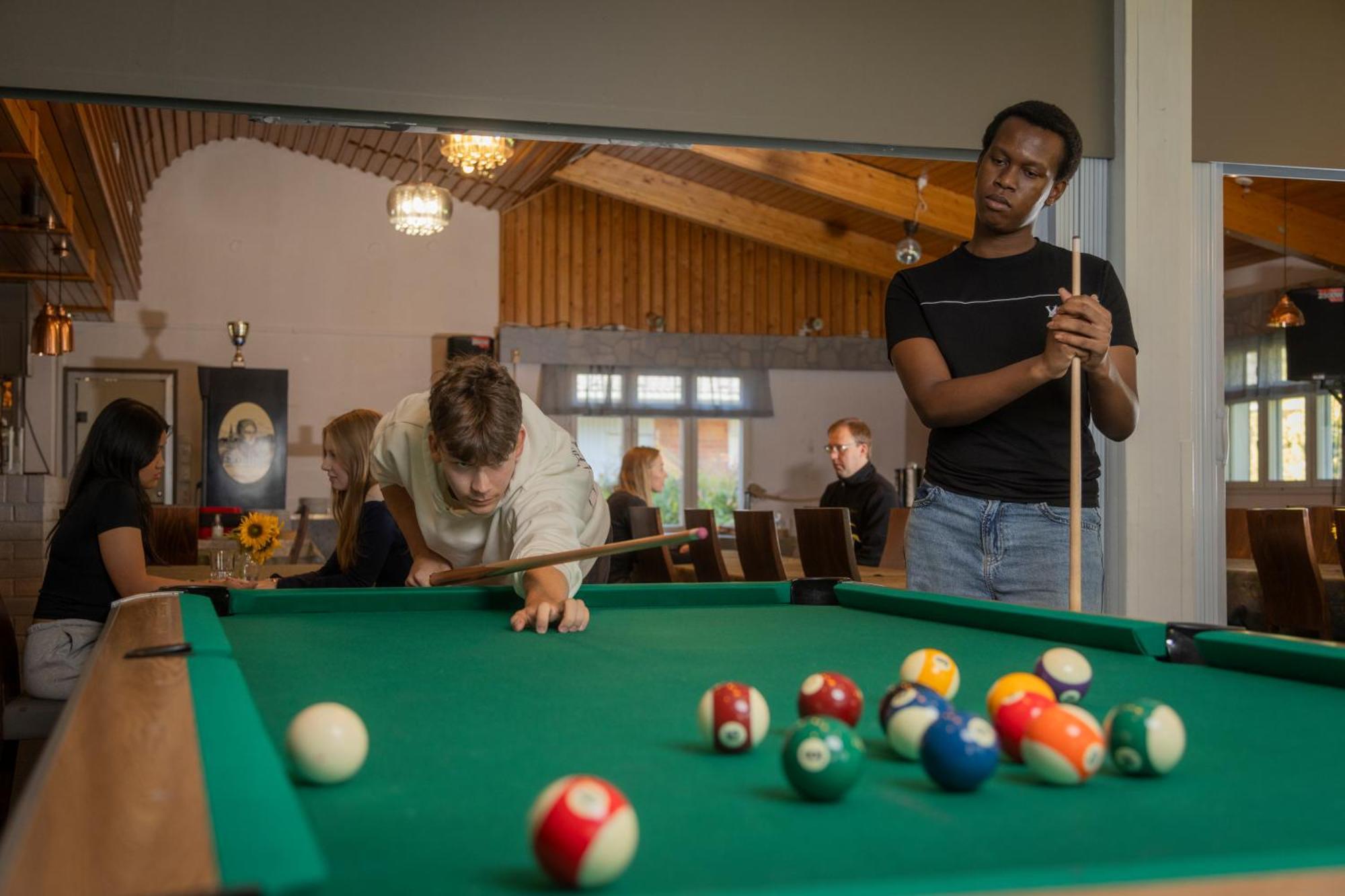 Hotelli Ravintola Tiilikka Rautavaara Buitenkant foto